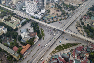 Xây dựng 2 đơn nguyên cầu đô thị và tổ chức giao thông nút Mai Dịch, Hà Nội