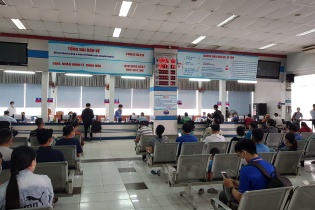 Tổng công ty Đường sắt Việt Nam "thắng lớn" trong ngày đầu mở bán vé tàu Tết