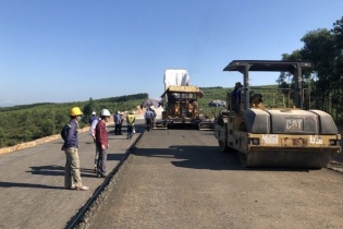 Bộ Giao thông - Vận tải đồng ý gia hạn tiến độ cao tốc Bắc Nam, đoạn Cam Lộ - La Sơn