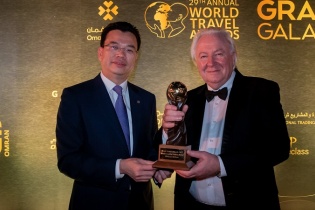 Vietnam Airlines được vinh danh hãng hàng không hàng đầu thế giới về bản sắc văn hóa