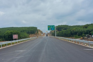 Chốt phương án tổ chức khai thác tuyến cao tốc Bắc Nam, đoạn Cam Lộ - La Sơn