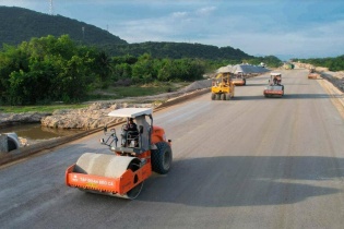 Diện mạo ngành giao thông sau 48 năm và những thách thức phía trước