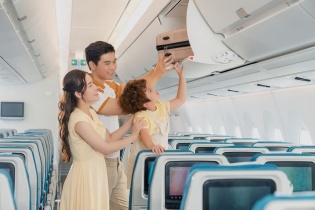 Vietnam Airlines Group bay gần 500 chuyến mỗi ngày phục vụ khách du lịch mùa hè