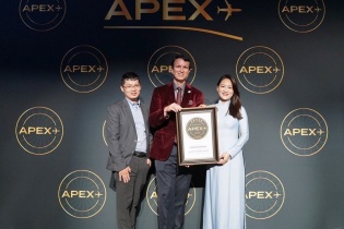 Vietnam Airlines là hãng hàng không quốc tế 5 sao theo tiêu chuẩn của APEX