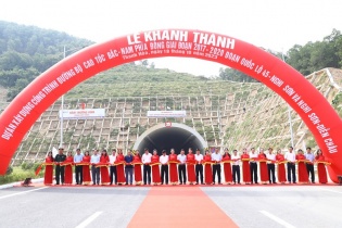 Khánh thành 93 km cao tốc Bắc - Nam qua Thanh Hóa và Nghệ An