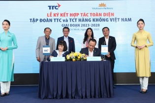 Vietnam Airlines và Tập đoàn TTC ký kết hợp tác toàn diện