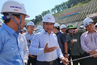 Thông điệp mới của Tư lệnh ngành giao thông đối với cao tốc Bắc - Nam phía Đông