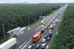Bộ Giao thông Vận tải cam kết xử lý triệt để ngập lụt trên cao tốc Dầu Giây - Phan Thiết