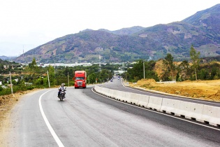 Bộ GTVT làm rõ thông tin về biển báo thành “bẫy” lái xe trên Quốc lộ 1