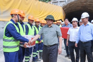Hoàn thành cao tốc Hữu Nghị - Chi Lăng - Đồng Đăng - Trà Lĩnh vào cuối năm 2025