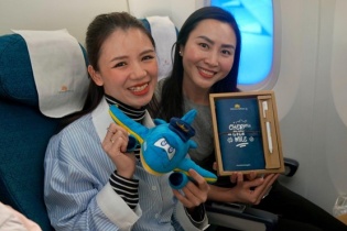Đón Tết trên độ cao 10.000 m cùng Vietnam Airlines