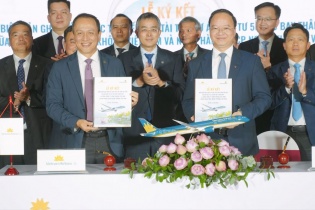 Vietnam Airlines và Vietcombank hợp tác thu xếp vốn cho Dự án 50 máy bay thân hẹp