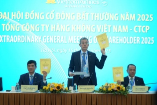 Cổ đông Vietnam Airlines thống nhất tăng vốn điều lệ thêm 9.000 tỷ đồng ngay trong năm 2025