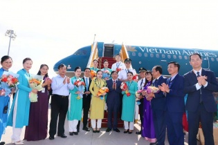 Chuyến bay đầu tiên kết nối TP.HCM - Điện Biên của Vietnam Airlines chính thức cất cánh