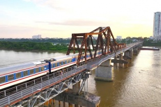 Rà soát toàn bộ kết quả kiểm định cầu Long Biên sau sự cố hư hỏng dàn thép
