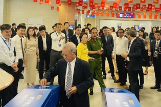 Hơn 5,7 triệu lượt hành khách trải nghiệm hệ thống vé thông minh của Hà Nội Metro