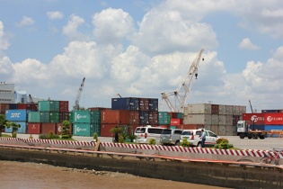 Năm 2023, TP.HCM xây dựng trung tâm logistics đầu tiên