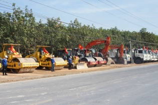 Bình Dương khởi công dự án mở rộng đường vào Khu công nghiệp VSIP III