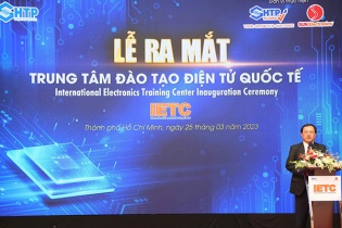 Ra mắt Trung tâm Đào tạo điện tử chuẩn quốc tế đầu tiên tại Việt Nam