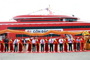 Đưa tuyến tàu cao tốc đầu tiên từ TP.HCM đi Côn Đảo vào hoạt động