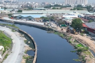 Dự án kênh Tham Lương - Bến Cát chậm tiến độ vì thiếu cát, đá, nhựa đường