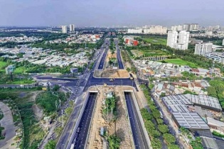 Xuất hiện nhà đầu tư đề xuất làm đường trên cao 17,8 km dọc đường Nguyễn Văn Linh