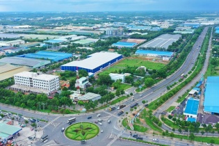 Doanh nghiệp đầu tư vào TP.HCM vẫn mất nhiều thời gian làm thủ tục và tiếp cận đất đai