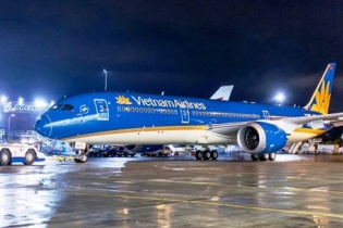 Vietnam Airlines sắp đưa internet lên máy bay