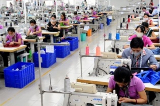 Chính phủ yêu cầu: 18 bộ, 50 tỉnh phớt lờ, bỏ qua