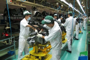 FDI tháng 2 lấy lại đà tăng trưởng