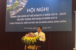 Đánh giá giữa kỳ KTXH 2016 - 2020 vùng Trung du Miền núi phía Bắc và Đồng bằng sông Hồng