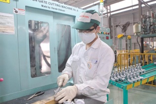 Hơn 2 tỷ USD vốn nước ngoài đăng ký vào Việt Nam riêng trong tháng 5