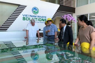 VWS làm việc với các nhà thầu công nghệ xử lý rác Nhật Bản