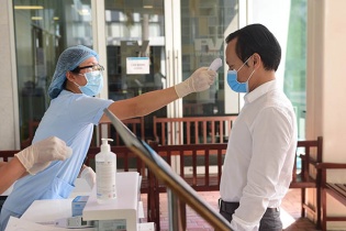 Bệnh viện FV, Thống Nhất và Đại học Y dược TP.HCM được cấp phép thực hiện xét nghiệm SARS-COV-2