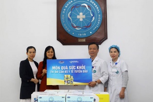Vinamilk Sure Prevent Gold tri ân những chiến sĩ áo trắng - vùng xanh hy vọng của Việt Nam