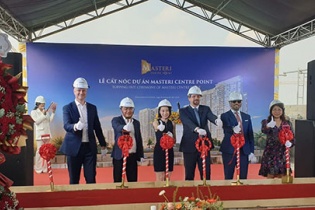 Masterise Homes cất nóc Masteri Centre Point đúng tiến độ