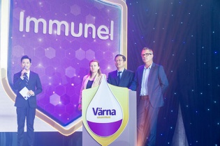 Nutifood Thụy Điển công bố sản phẩm Värna Colostrum với thành phần độc quyền từ Hoa Kỳ 