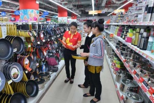 Mua hàng VinMart – Nghỉ mát Vinpearl