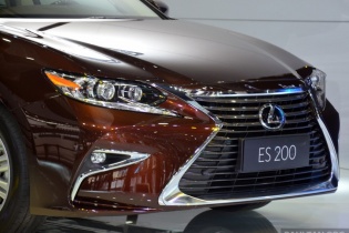 Sedan hạng sang Lexus ES 2016 chính thức trình làng