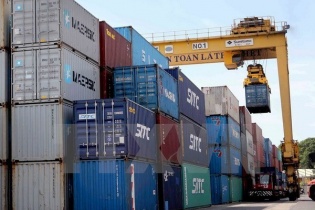 Đề xuất bán hàng nghìn container “bỏ quên” tại các cảng biển