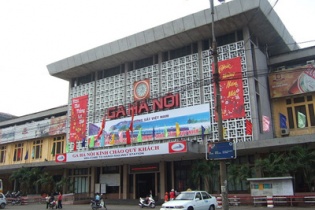 Bầu Hiển "nhòm ngó" ga Hà Nội