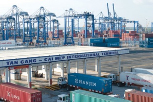 Nhập siêu 3,7 tỷ USD trong 5 tháng đầu năm