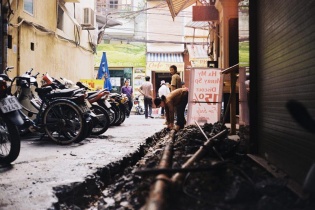 Hà Nội đẹp bình dị qua góc máy film