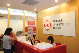 Sau khi chuyển sàn FIT, TCT, VIX, SHA có đổi vận?