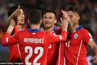 Chile và Bolivia dắt tay nhau vào tứ kết
