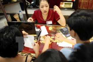 Giá vàng lập đáy mới