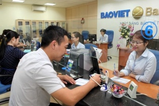 Một loạt ngân hàng được điều chỉnh chỉ tiêu tăng trưởng tín dụng