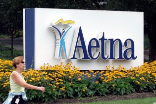 Tập đoàn bảo hiểm y tế Aetna mua lại đối thủ Humana với giá 37 tỷ USD
