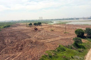 Hà Nội chỉ đạo dừng ngay việc san lấp đất cạnh sông Hồng