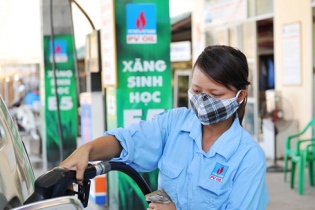 Tiêu thụ xăng sinh học E5 vẫn gặp khó do giá cao